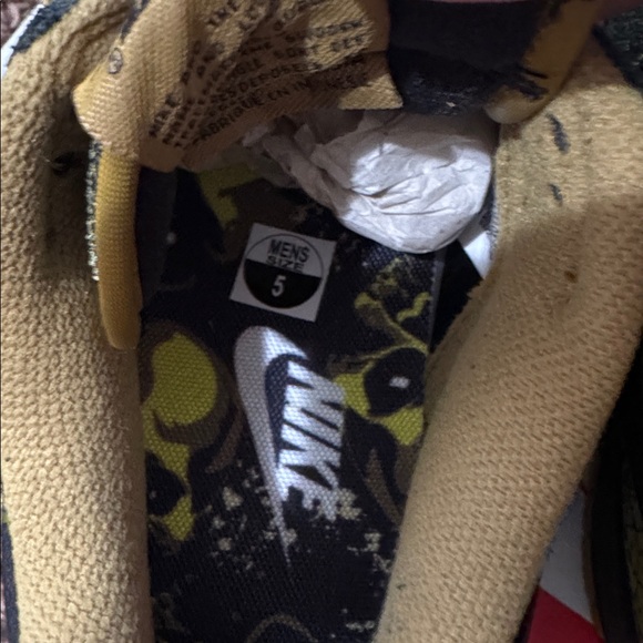 Nike Dunk Low 'Halloween Skull' sneaker. NWB - Picture 7 of 7